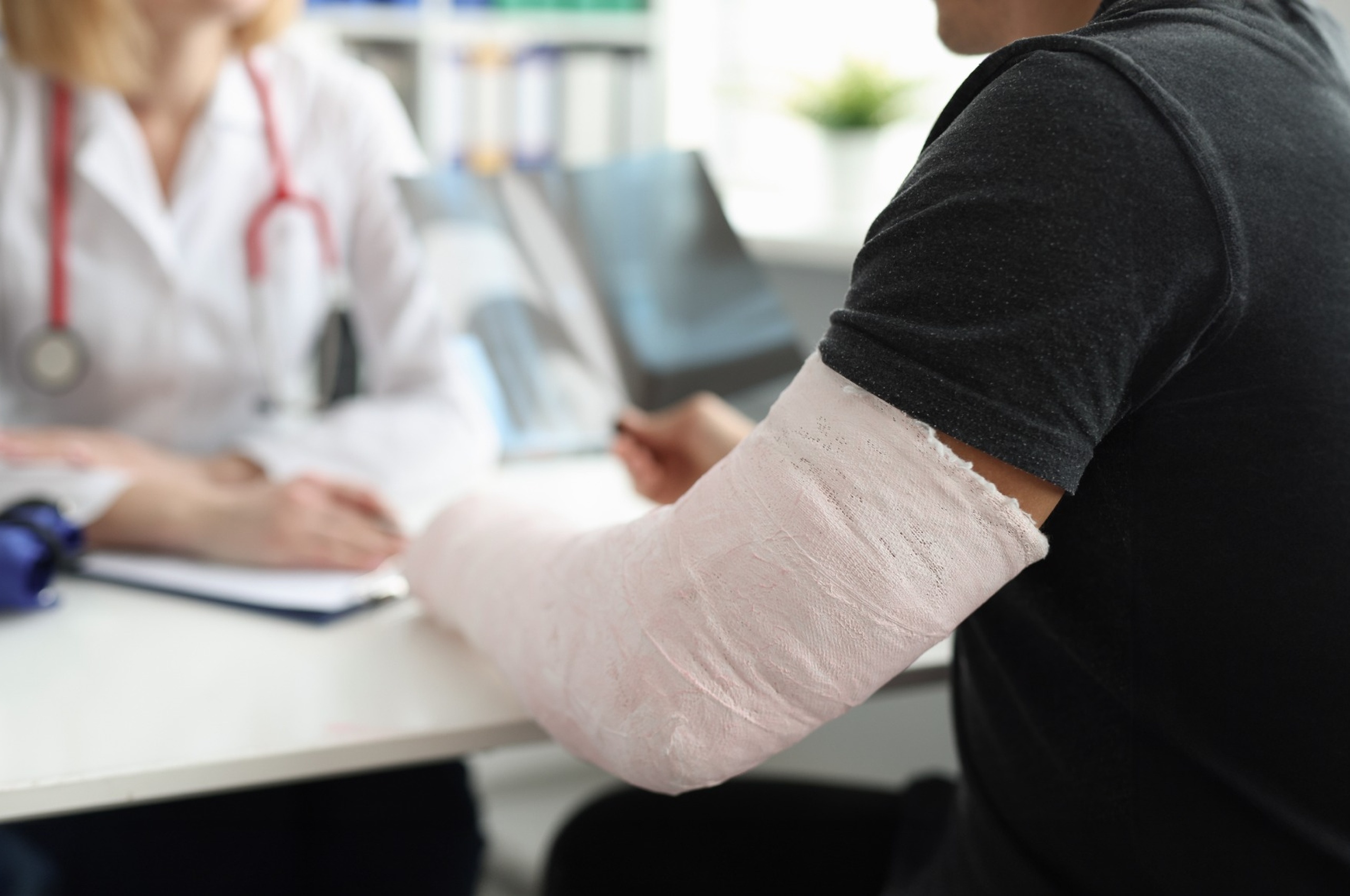 05_2560x1700 (3).jpg